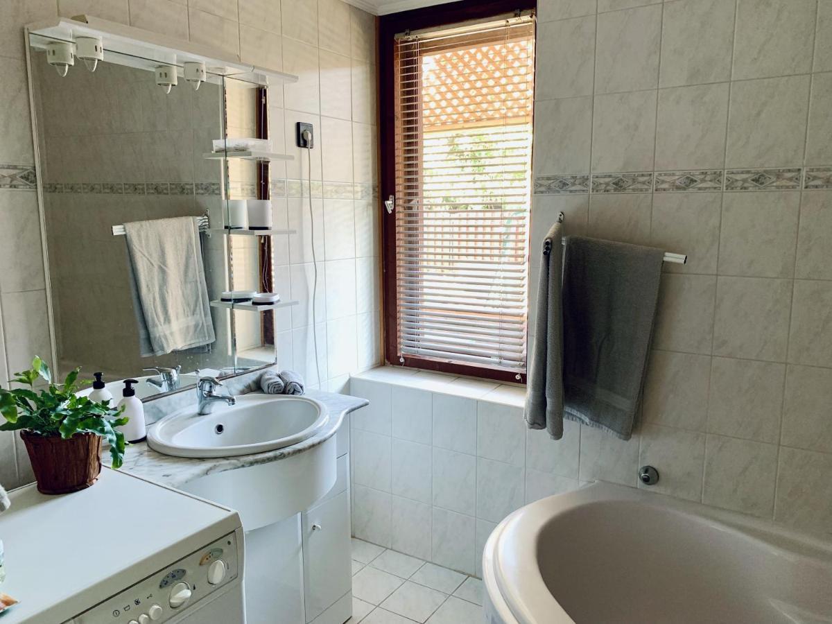 Henrietta Vendeghaz Apartment Domoszlo Luaran gambar