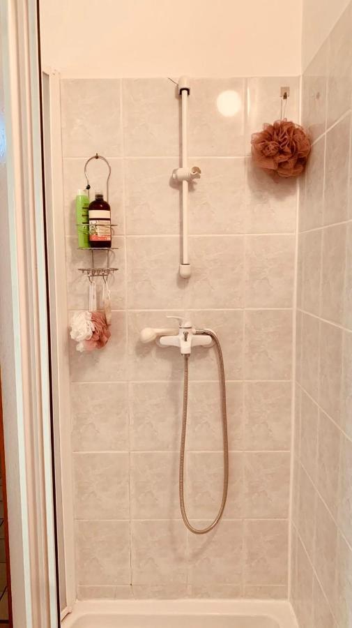 Henrietta Vendeghaz Apartment Domoszlo Luaran gambar