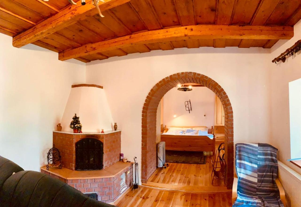 Henrietta Vendeghaz Apartment Domoszlo Luaran gambar