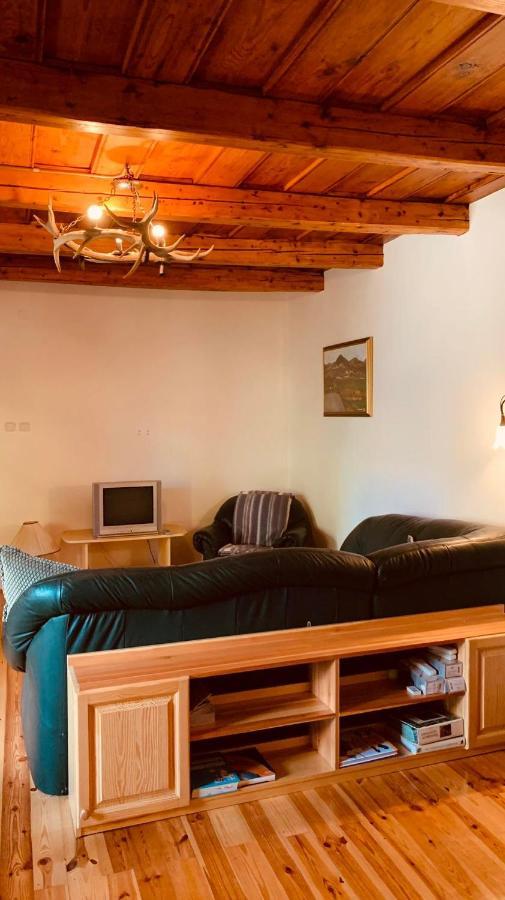 Henrietta Vendeghaz Apartment Domoszlo Luaran gambar