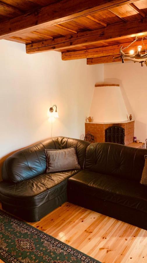Henrietta Vendeghaz Apartment Domoszlo Luaran gambar