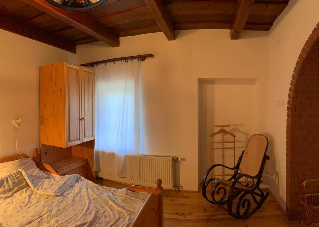 Henrietta Vendeghaz Apartment Domoszlo Luaran gambar