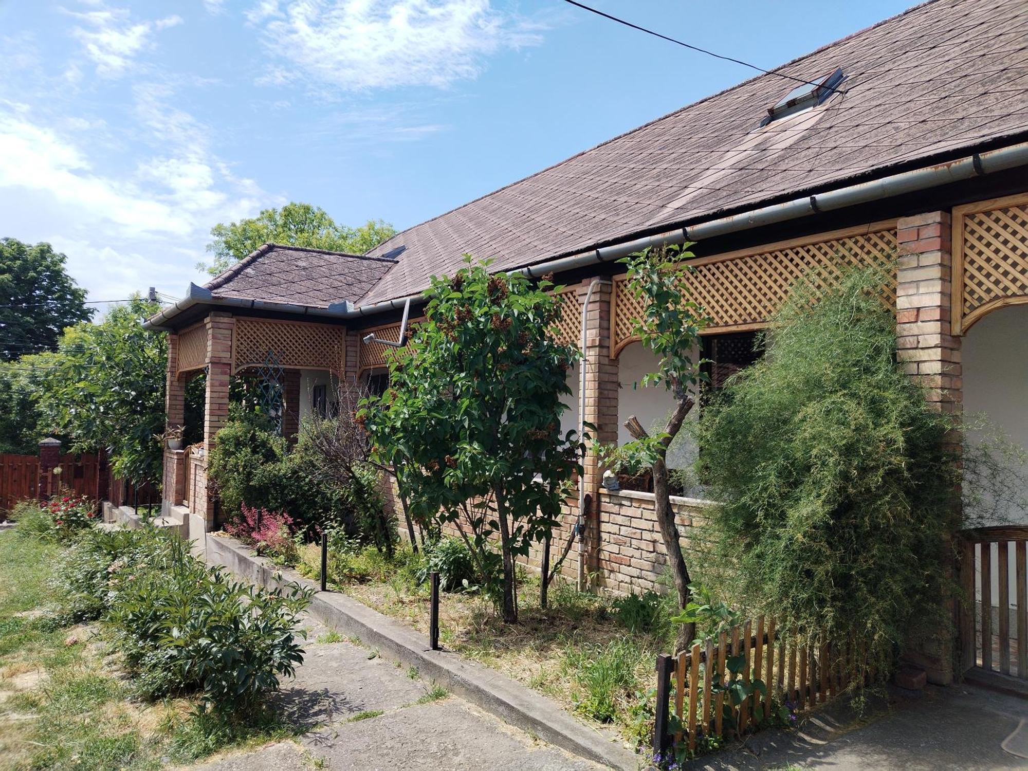 Henrietta Vendeghaz Apartment Domoszlo Luaran gambar