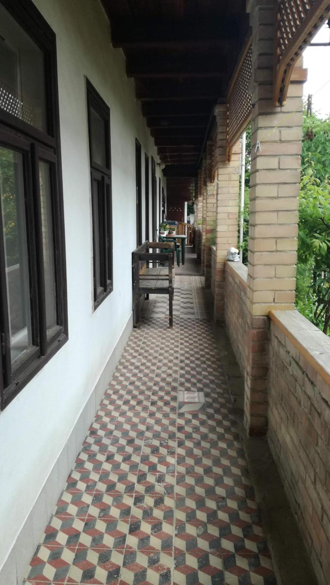 Henrietta Vendeghaz Apartment Domoszlo Luaran gambar